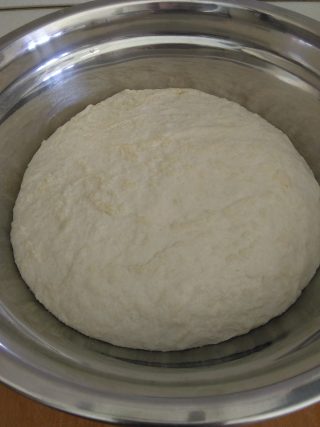 PANE ARABO CON ESUBERO DI PASTA MADRE