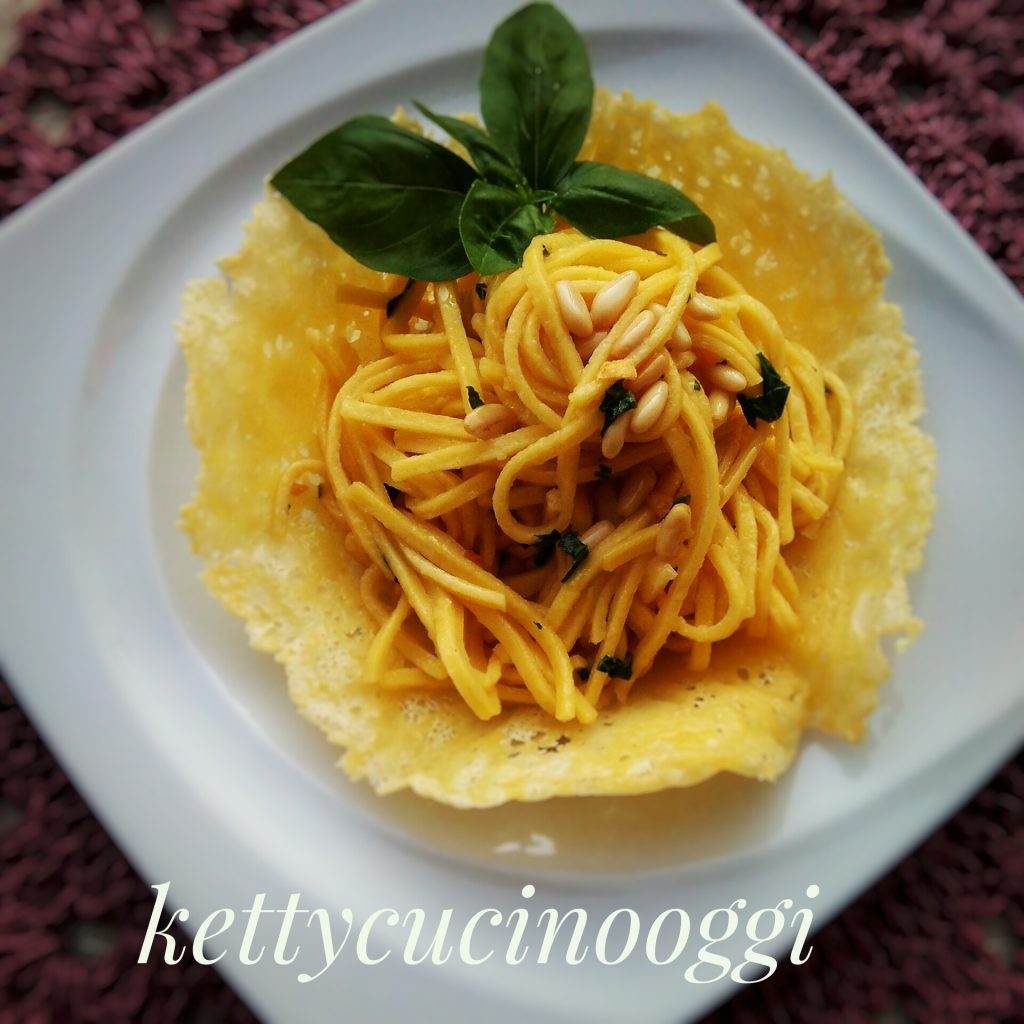Spaghetti alla chitarra aglio olio e basilico