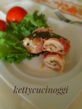 Involtini di pollo arrotolati con cuore filante