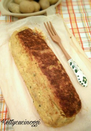  Polpettone di patate farcito