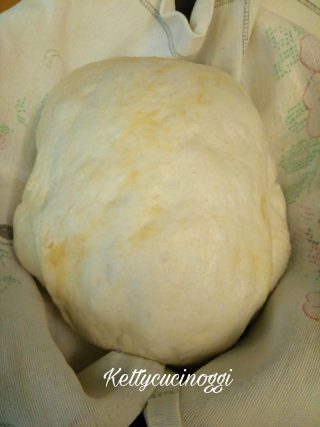 Pane semplice con prefermento e pasta madre