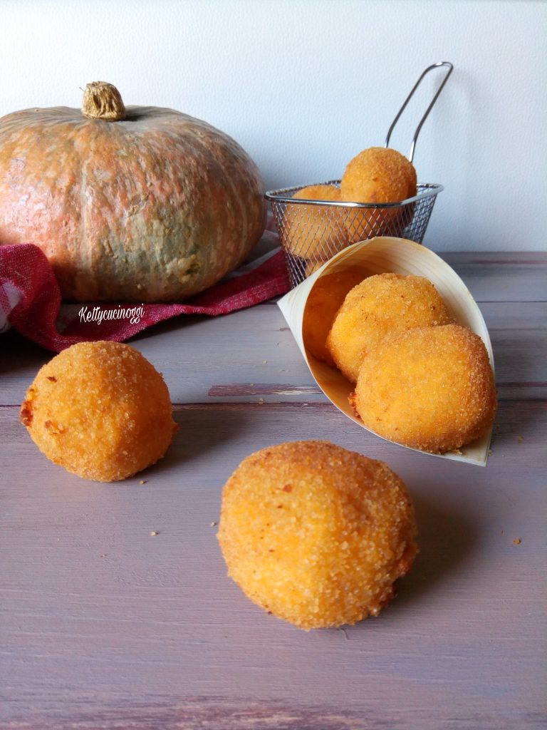 Polpette di zucca con cuore filante