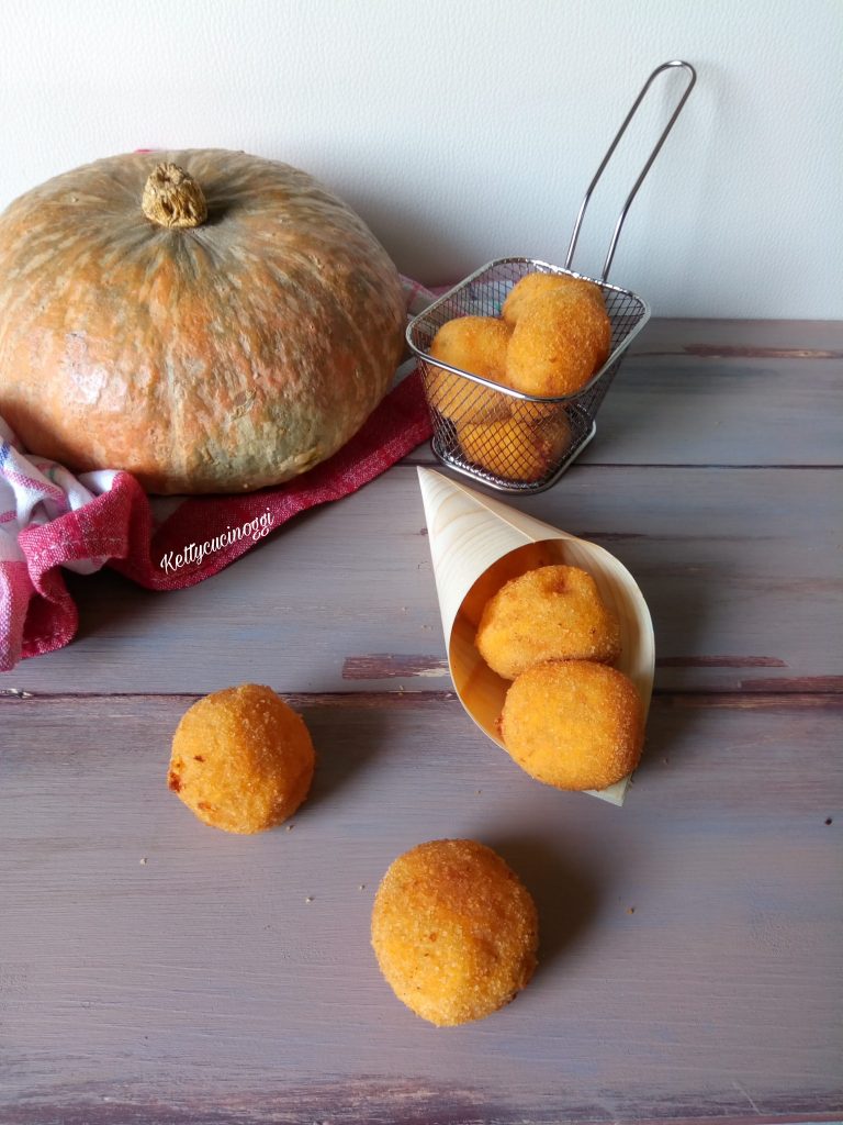 Polpette di zucca con cuore filante