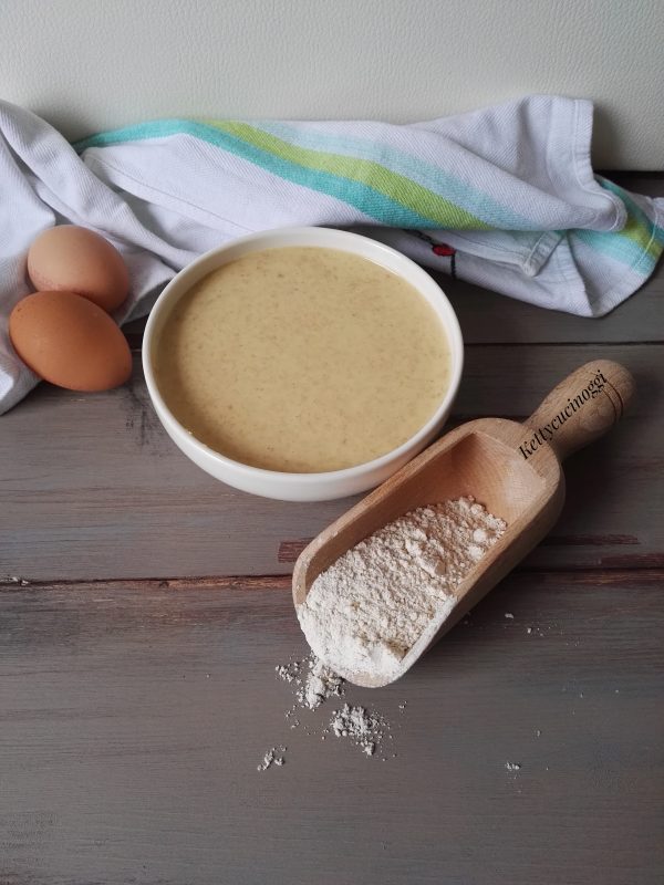 Mescoliamo bene sino a rendere la pastella dei <b>Pancake</b> morbida e cremosa.