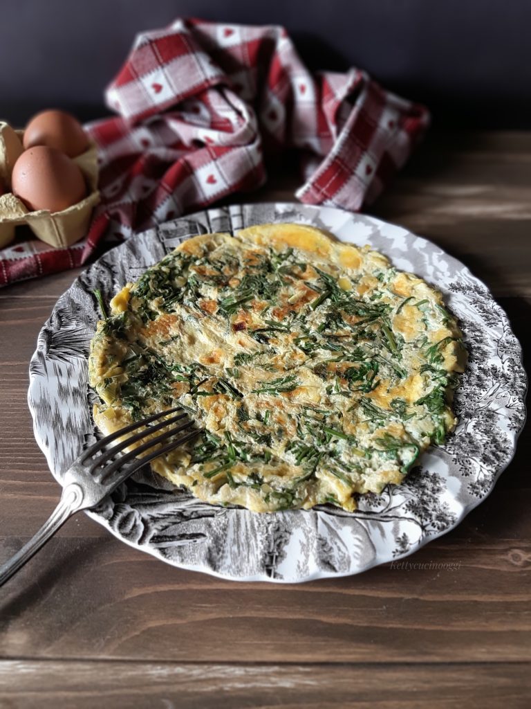 FRITTATA CON ASPARAGINA E PORRO