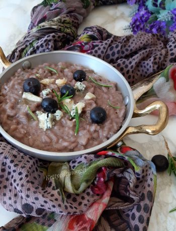 RISOTTO AI MIRTILLI E BLU DI BUFALA