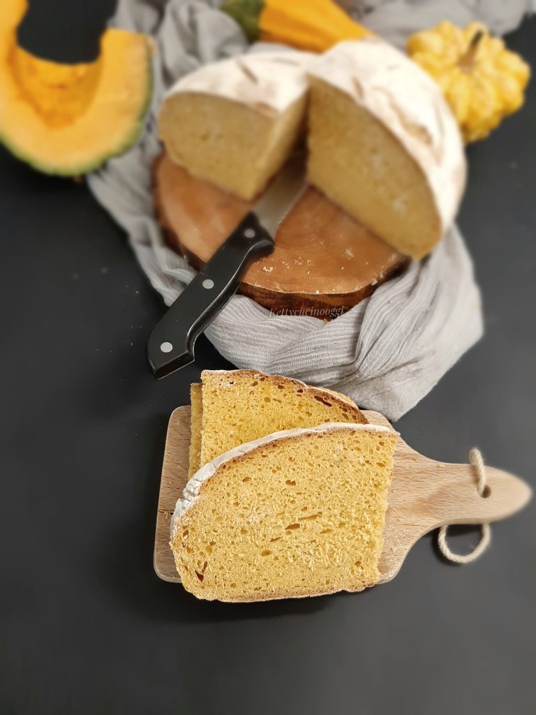 PANE ALLA ZUCCA DI HALLOWEEN