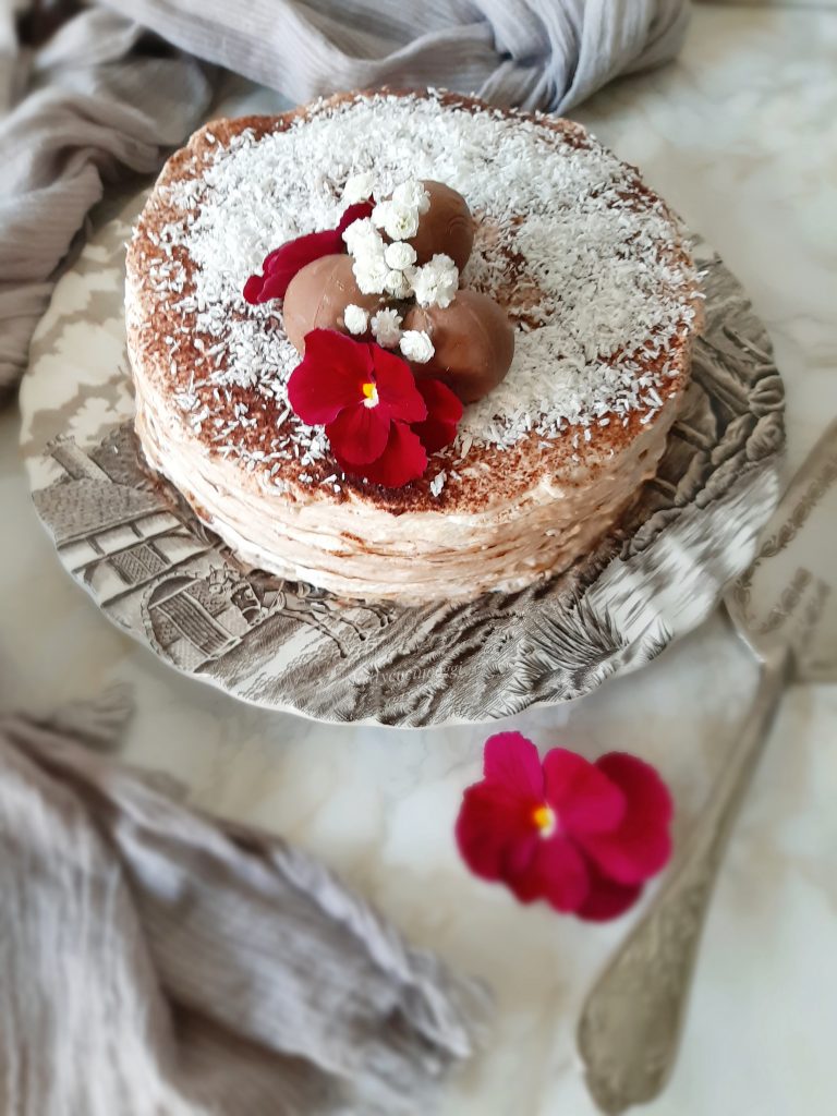 TORTA DI CREPES AL COCCO