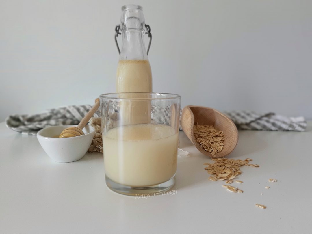 LATTE DI AVENA HOMEMADE