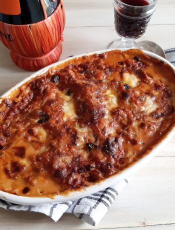 LASAGNA AL RAGU' DI CARNE E SALSICCIA