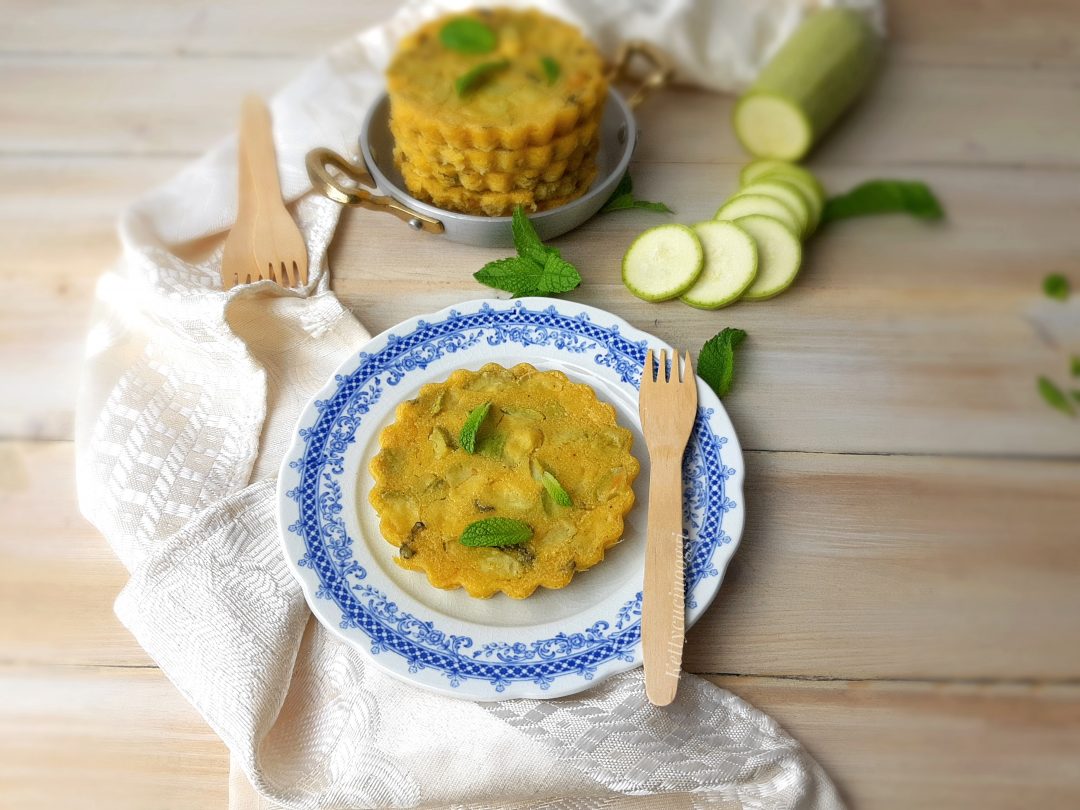 FARINFRITTATA CON ZUCCHINE E MENTA