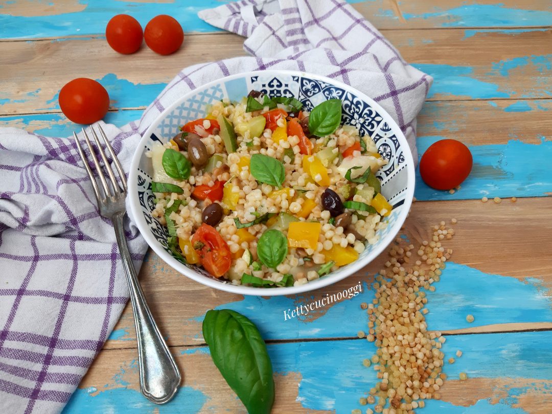 INSALATA FREDDA DI FREGOLA ALLE VERDURE