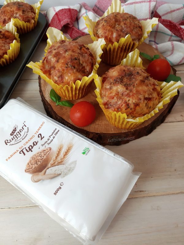 Ecco come si preseteranno i nostri muffin salati al gusto di pizza.