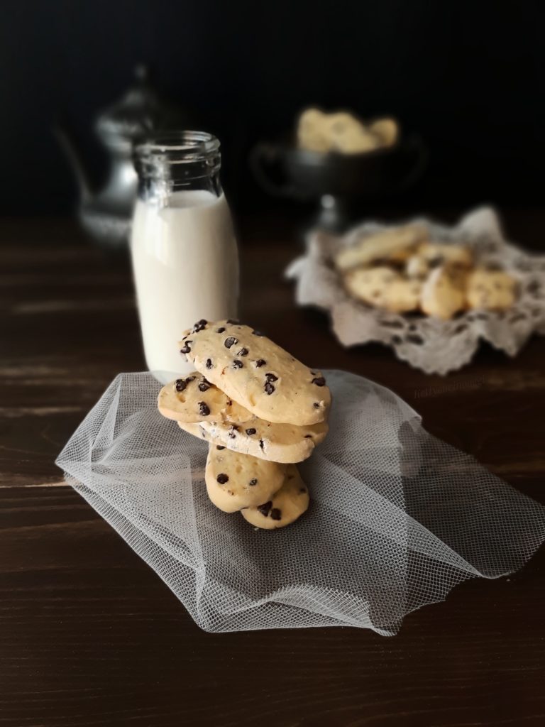 BISCOTTI MORBIDI CON PASTA MADRE