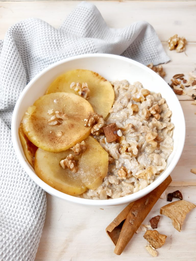 PORRIDGE CON MELE SPEZIATO