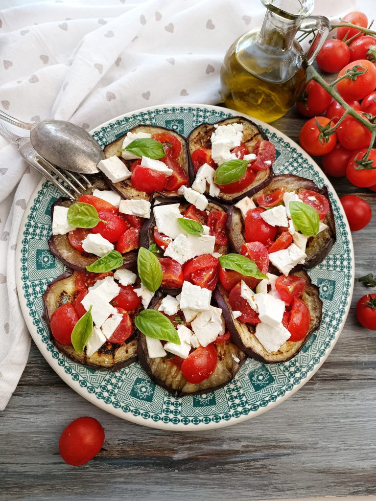 MELANZANE CON POMODORINI E FETA