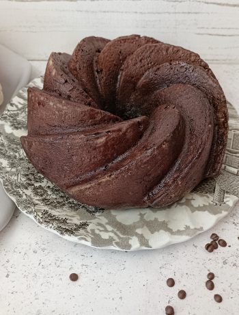 CAKE AMARENE E CIOCCOLATO