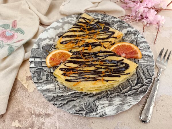 CRÊPES SUZETTE CON CIOCCOLATO: LA RICETTA