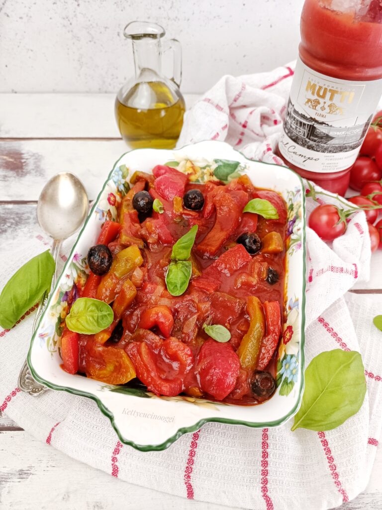 PEPERONI IN AGRODOLCE CON OLIVE 