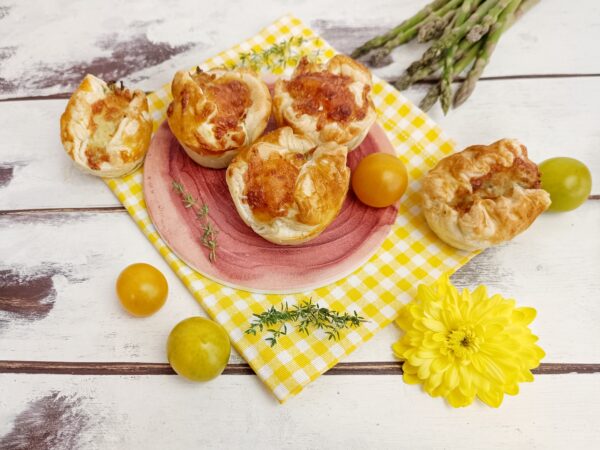 MUFFIN DI SFOGLIA CON ASPARAGI: LA RICETTA