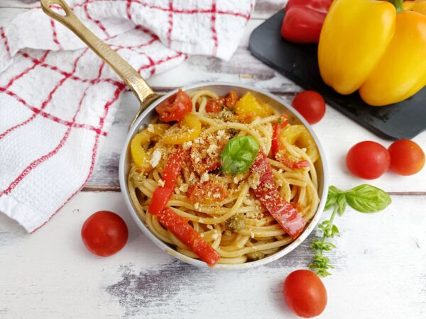 SPAGHETTONI ALLA SICILIANA: LA RICETTA