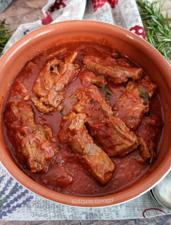 COSTINE AL SUGO DELLA NONNA