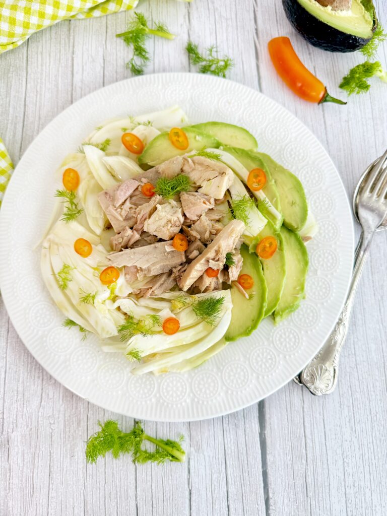 INSALATA DI FINOCCHI AVOCADO E TONNO 