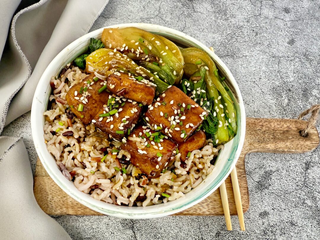 POKE BOWL TOFU E PAK CHOI