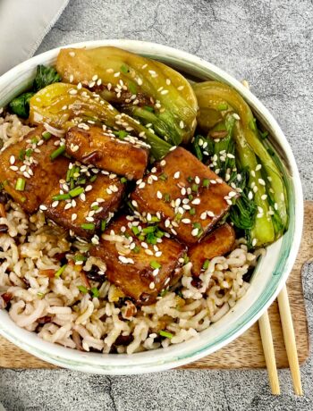 POKE BOWL TOFU E PAK CHOI
