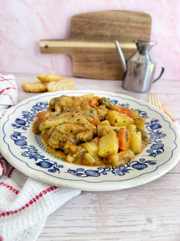 Serviamo a tavola direttamente nella tajine ben caldo, magari accompagnato da un buon cous cous.