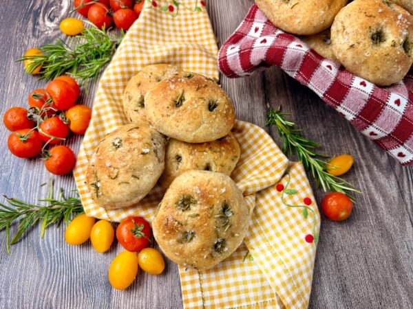 FOCACCINE INTEGRALI CON ESUBERO DI LI.CO.LI: LA RICETTA